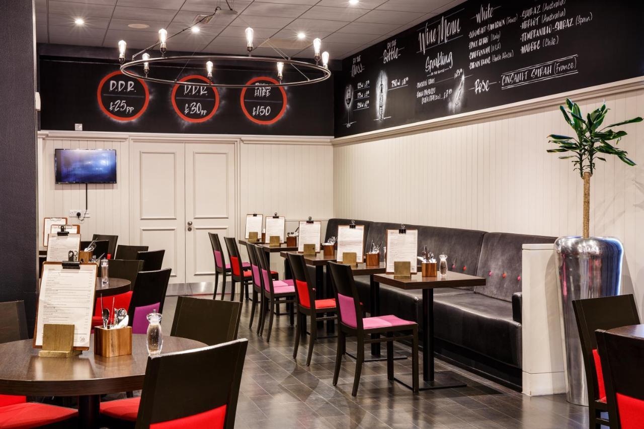 Отель Ibis Bristol Temple Meads Экстерьер фото