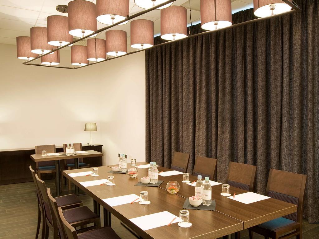 Отель Ibis Bristol Temple Meads Экстерьер фото