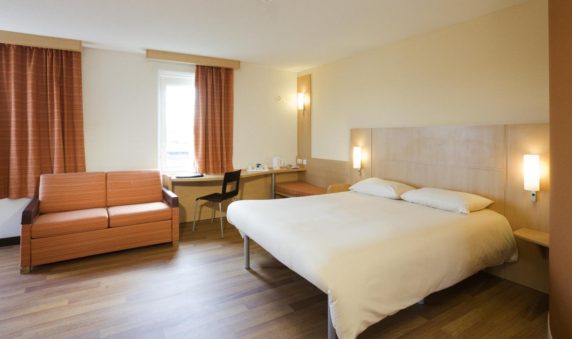 Отель Ibis Bristol Temple Meads Номер фото